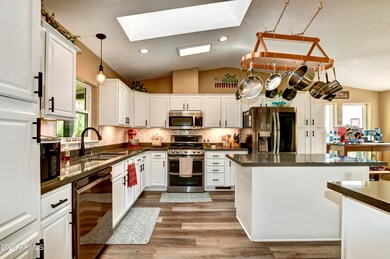 555 W Awesome View Ln, Paulden, AZ 86334 - photo 4