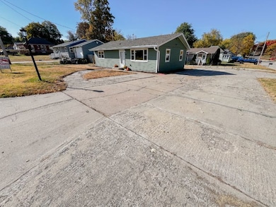 600 Harrison St, Shenandoah, IA 51601 - photo 2