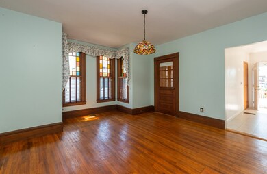 217 Webster St, Malden, MA 02148 - photo 6