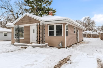 14012 Bower St, Elkhart, IN 46514 - photo 4