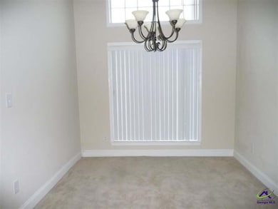 113 Cedarland Dr, Warner Robins, GA 31088 - photo 4