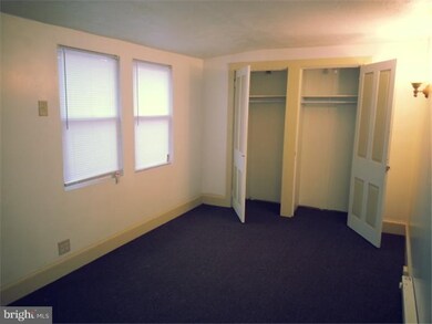 818 N Front St unit 3, Reading, PA 19601 - photo 2