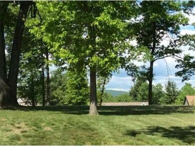 46 E Red Bridge Ln unit 30, South Hadley, MA 01075 - photo 3