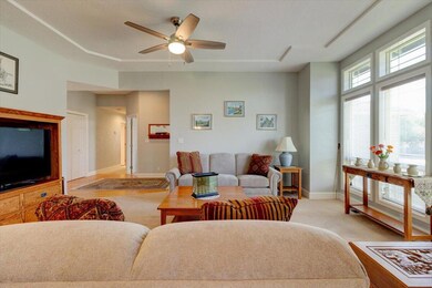 2560 Meadow Creek Dr, Medford, OR 97504 - photo 7