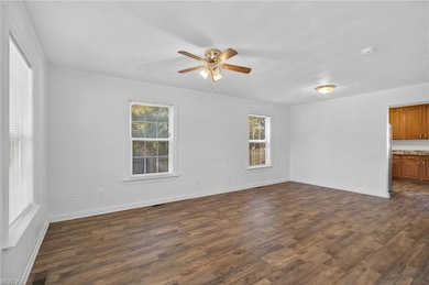 400 Nansemond Ave, Suffolk, VA 23434 - photo 3