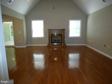 319 Center St, Manahawkin, NJ 08050 - photo 3