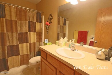 1494 Meadowview St SW, Wyoming, MI 49509 - photo 3