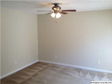 5198 Falling Creek Ln, Birmingham, AL 35235 - photo 2