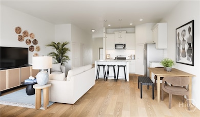 126 Sapphire Creek Ln unit Benton, Port Wentworth, GA 31407 - photo 2