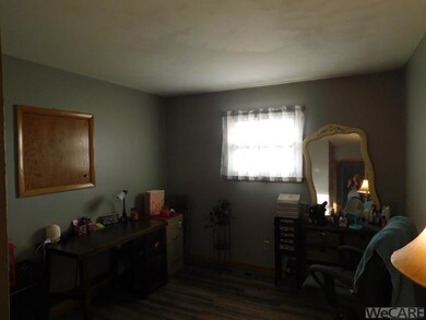 1109 Roush Rd, Lima, OH 45801 - photo 5