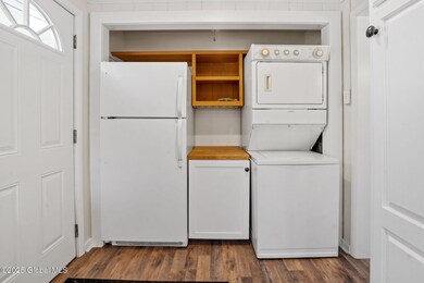 9-web-or-mls-2804-consaul-rd
