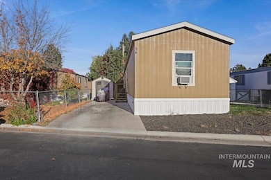 424 W Cherry Ln unit 94, Meridian, ID 83642 - photo 2