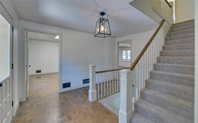 3504 Edgewood Cir, Gainesville, GA 30506 - photo 4