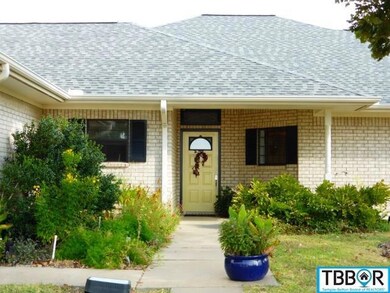 1638 Eagle Bluff Dr, Troy, TX 76579 - photo 2
