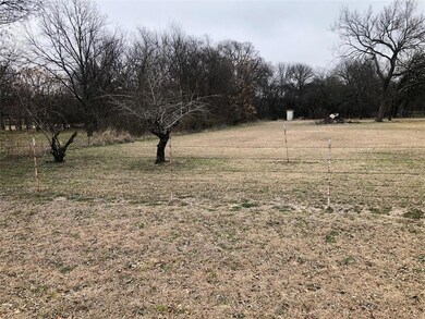 3951 Oak Glen Dr, Weatherford, TX 76087 - photo 4