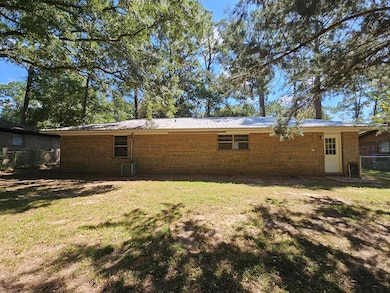 4811 Mustang Dr, Albany, GA 31705 - photo 5