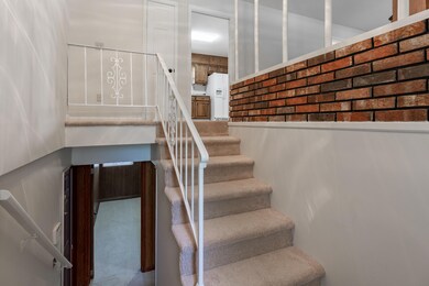 134 Park Dr-4