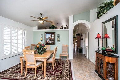 860 E Orchid Ln, Chandler, AZ 85225 - photo 5