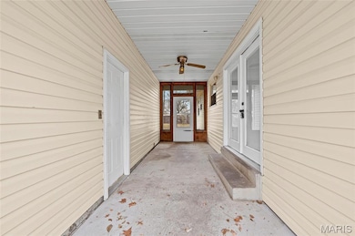 1105 Saint Anthony Ln, Florissant, MO 63033 - photo 6