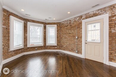 2814 W Arthur Ave unit 4, Chicago, IL 60645 - photo 2