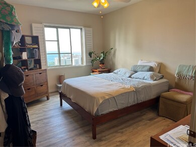 Master bedroom with ocean view same with the lanai