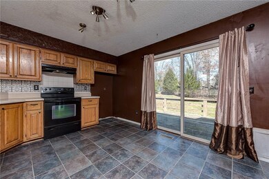  
14 Merritt Dr, Bella Vista, AR 72714