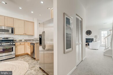 2490 Revere Ct, Crofton, MD 21114 - photo 2