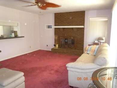 5607 E Manslick Rd, Louisville, KY 40219 - photo 7