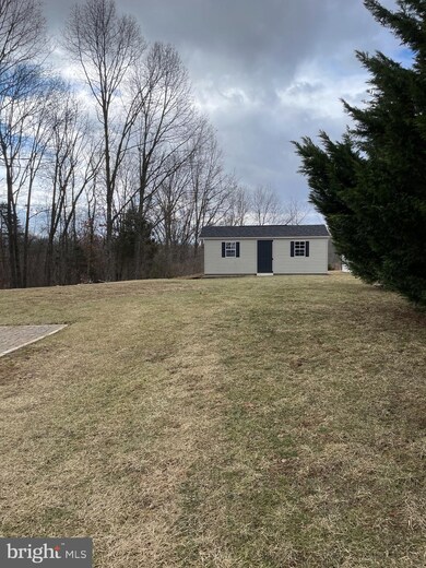 174 Rippling Waters Way, Falling Waters, WV 25419 - photo 6