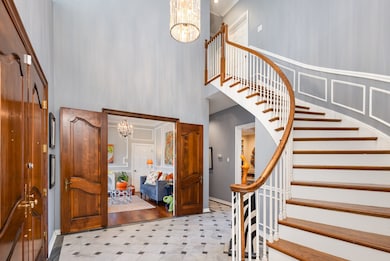 1103 Findlay Dr, Arlington, TX 76012 - photo 2