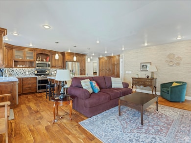 1528 E 5730 S, Murray, UT 84121 - photo 7