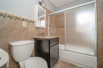 13517 S Willowbrook Ave, Compton, CA 90222 - photo 6