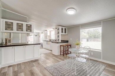 6004 Strawberry Ridge Ln, Joshua, TX 76058 - photo 7