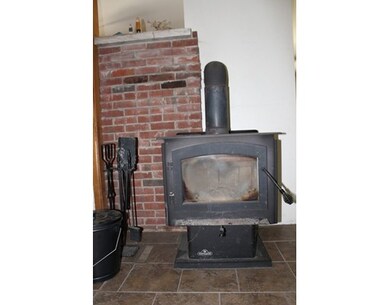 22 Checkerberry Ln, Wendell, MA 01379 - photo 7