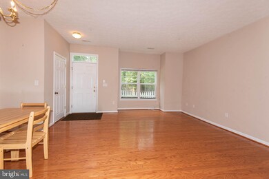 8208 Barrington Ct, Severn, MD 21144 - photo 7
