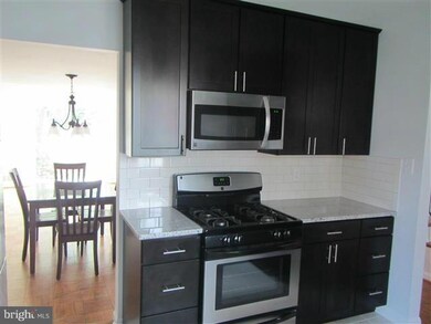 9611 Nonquitt Dr, Fairfax, VA 22031 - photo 5