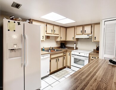 Kitchen2