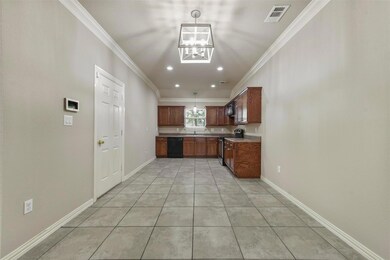 671 Meadow Park Dr, Fort Worth, TX 76108 - photo 6