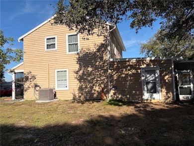 495 Burke Rd, Venice, FL 34293 - photo 2