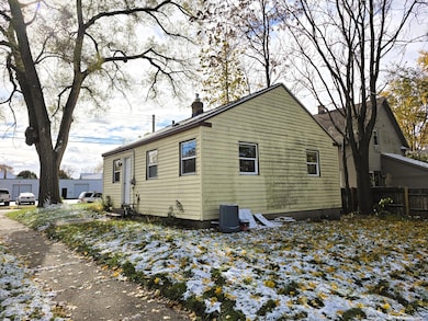 1501 Whiting St SW, Wyoming, MI 49509 - photo 3