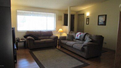 Living Rm 1