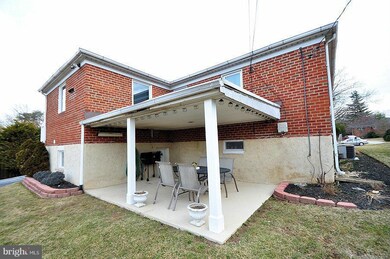 2223 Pleasant Dr, Catonsville, MD 21228 - photo 6