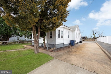 8 S Burnt Mill Rd, Voorhees, NJ 08043 - photo 5