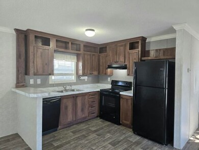 93267 Circle Dr unit 267, Pinellas Park, FL 33782 - photo 2