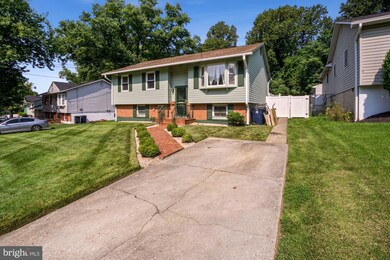 7012 Valley Park Rd, Capitol Heights, MD 20743 - photo 4