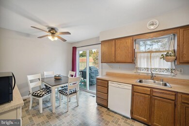 2034 Stillwater Rd, Sykesville, MD 21784 - photo 4