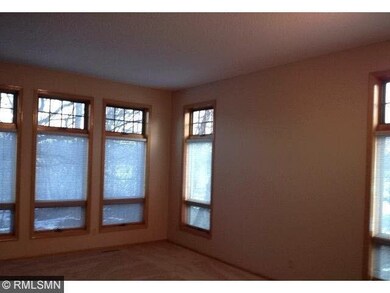 6255 Wessel Ct, Eden Prairie, MN 55346 - photo 4