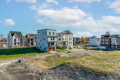 2907 Iron Oak Ave, Cincinnati, OH 45209 - photo 4