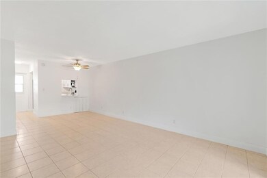 2050 NE 39th St unit N111, Lighthouse Point, FL 33064 - photo 6