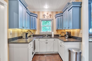 Wet Bar
